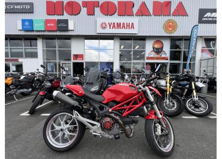 DUCATI 1100 EVO MONSTER